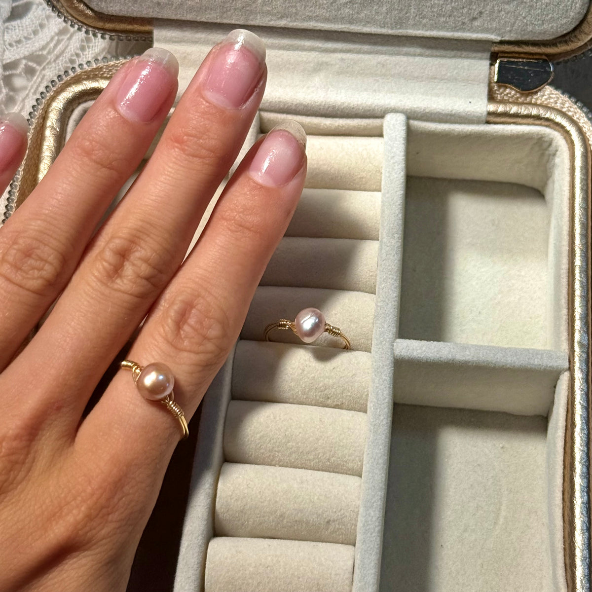 Rose pink pearl ring