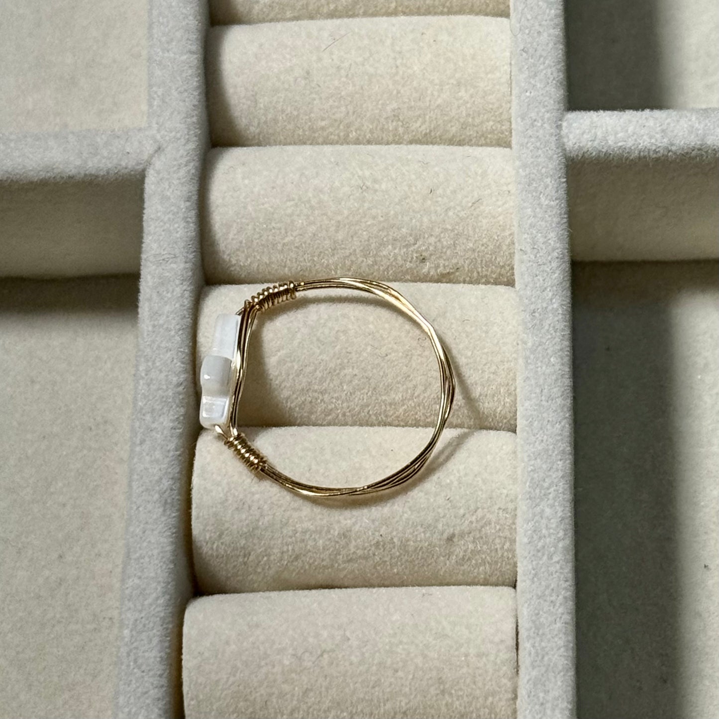 Shell cross ring