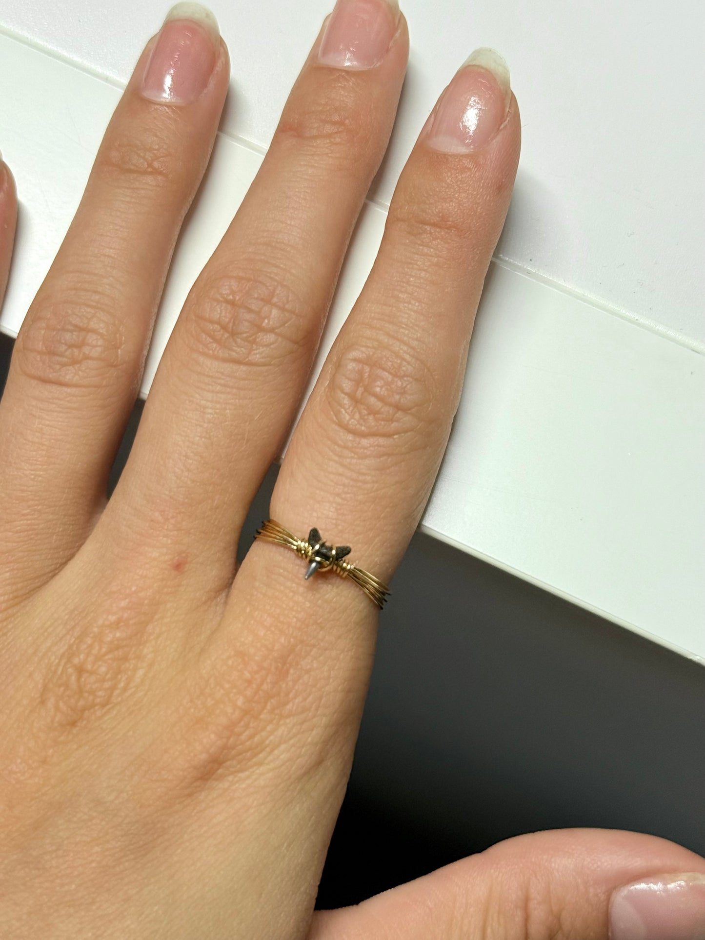 Shark tooth ring