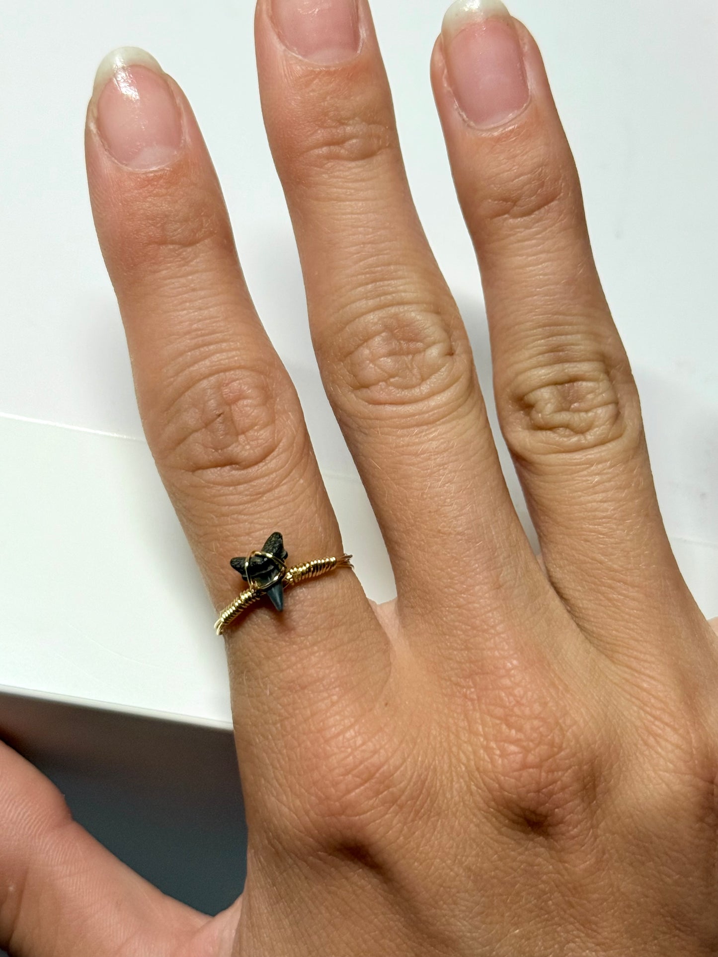 Shark tooth ring