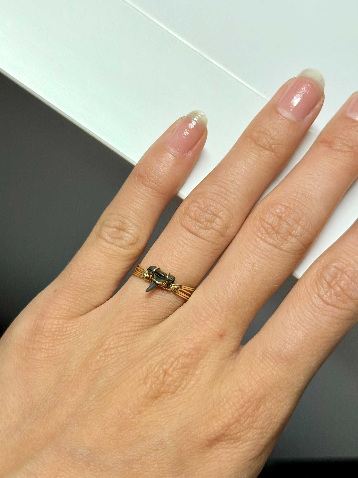 Shark tooth ring