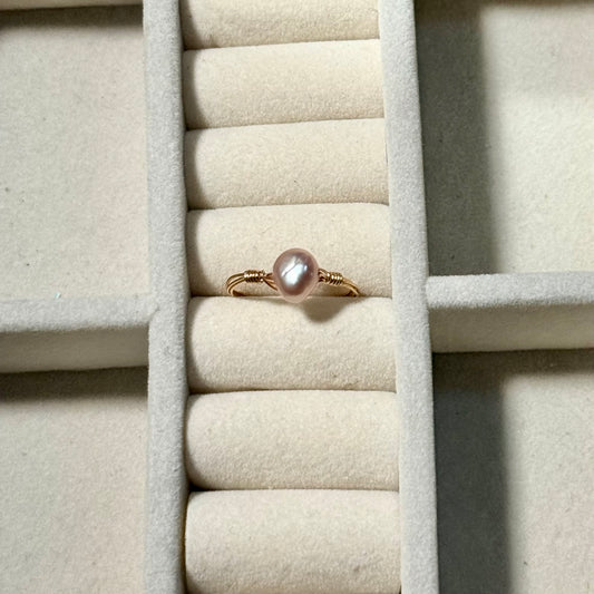 Rose pink pearl ring