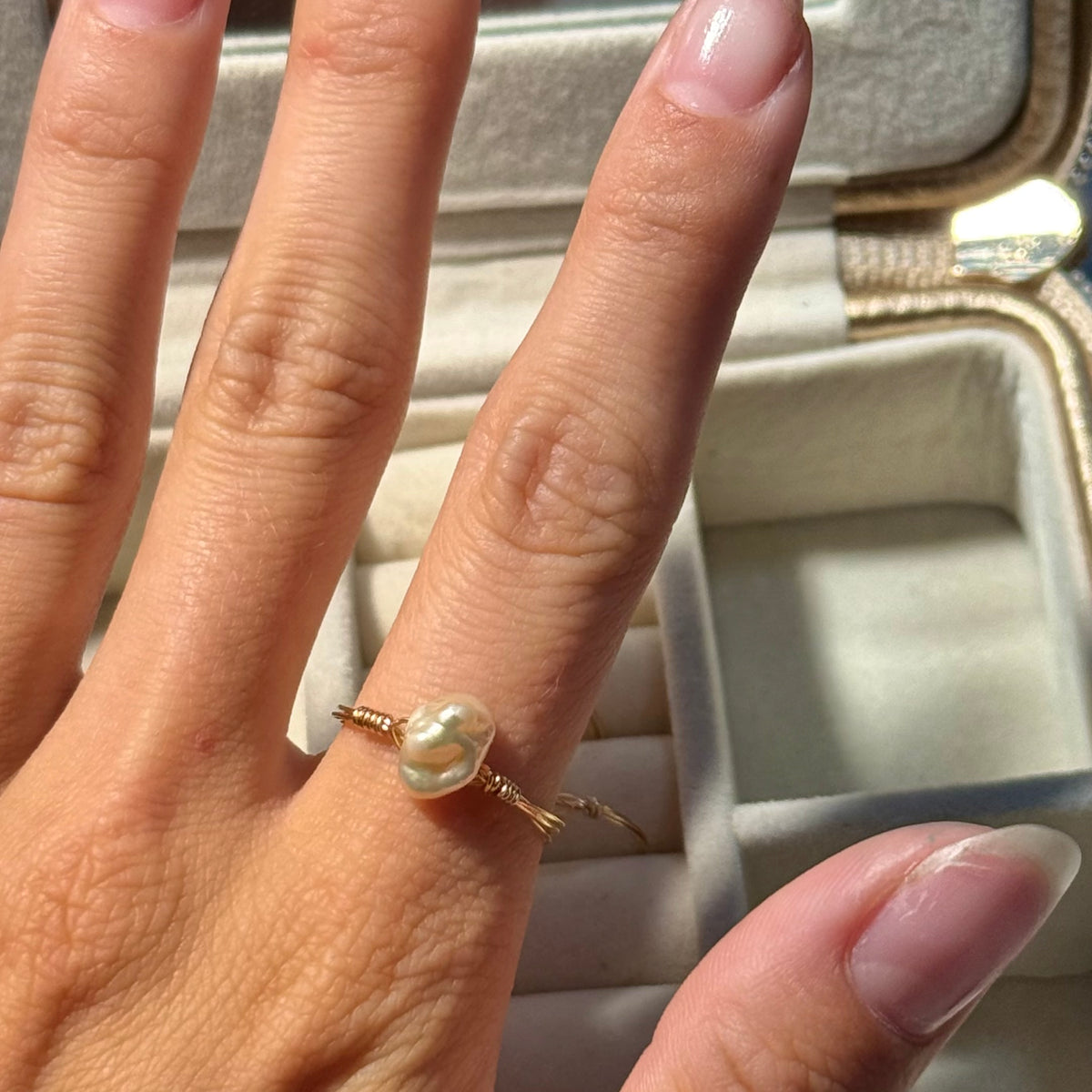 Petal pearl ring