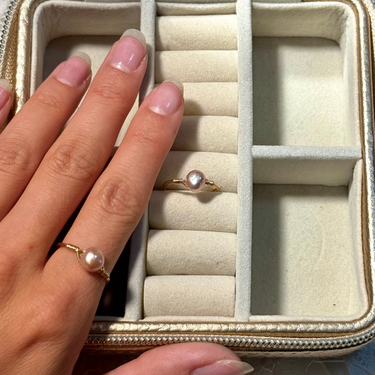 Rose pink pearl ring