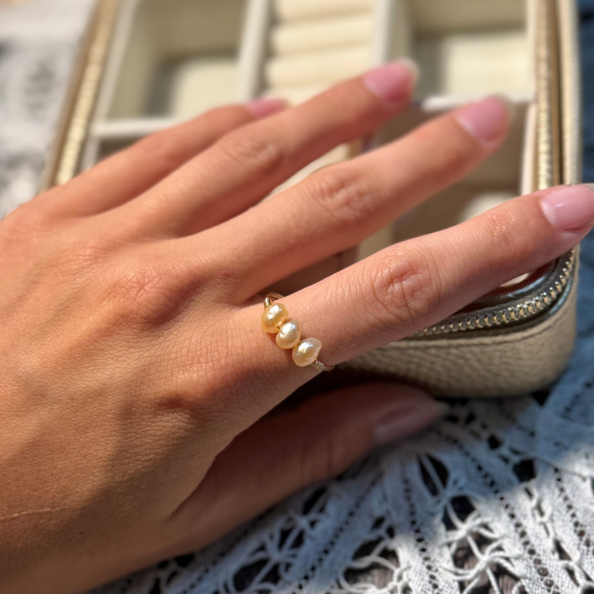 Peach- Triple tiny chunky pearl ring ￼