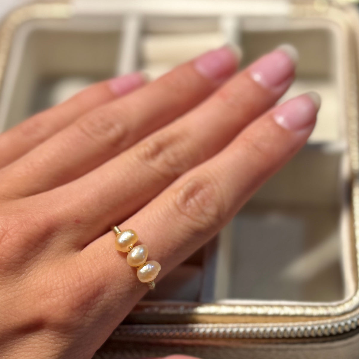 Peach- Triple tiny chunky pearl ring ￼