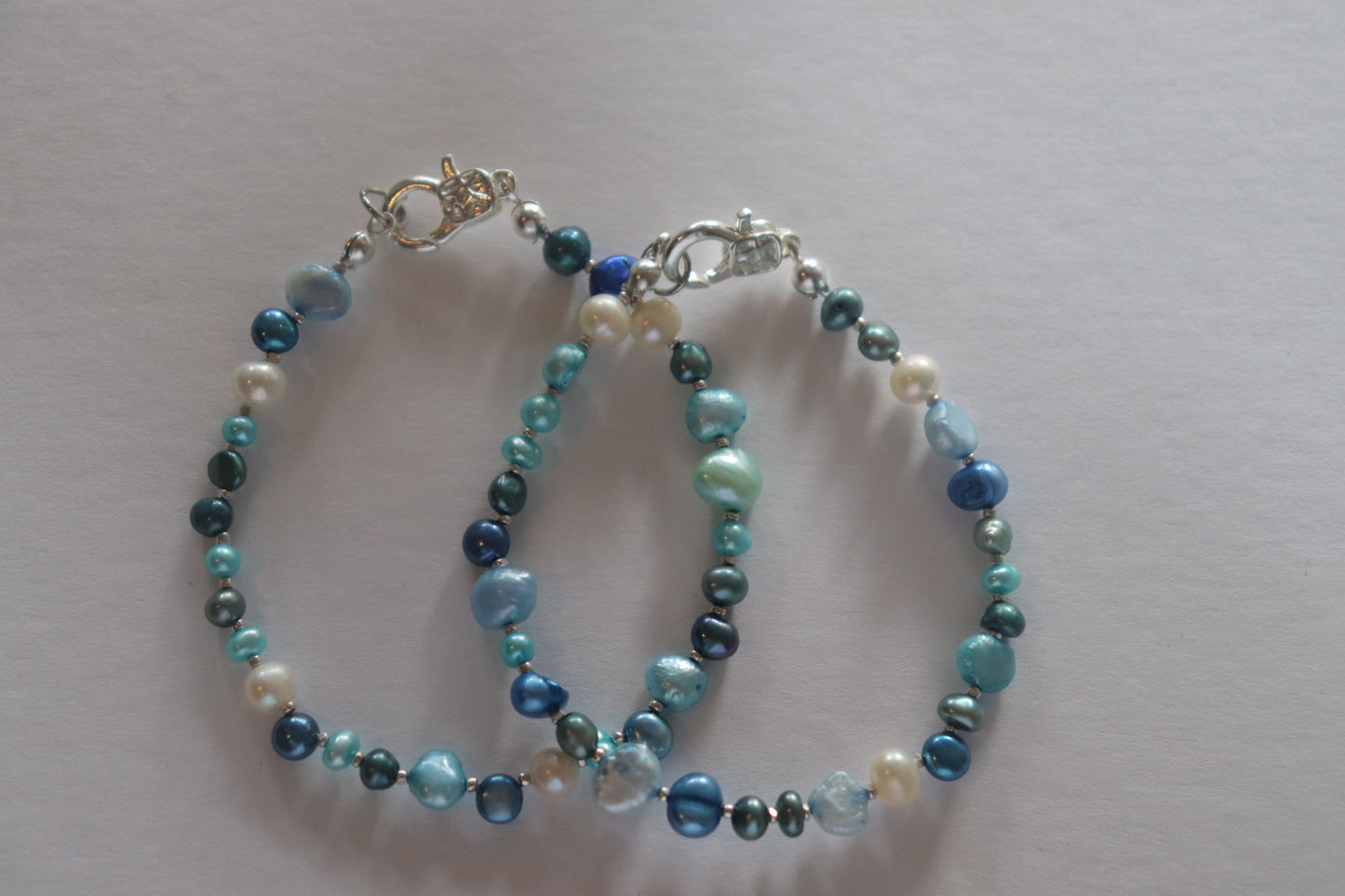Blue pearl bracelet